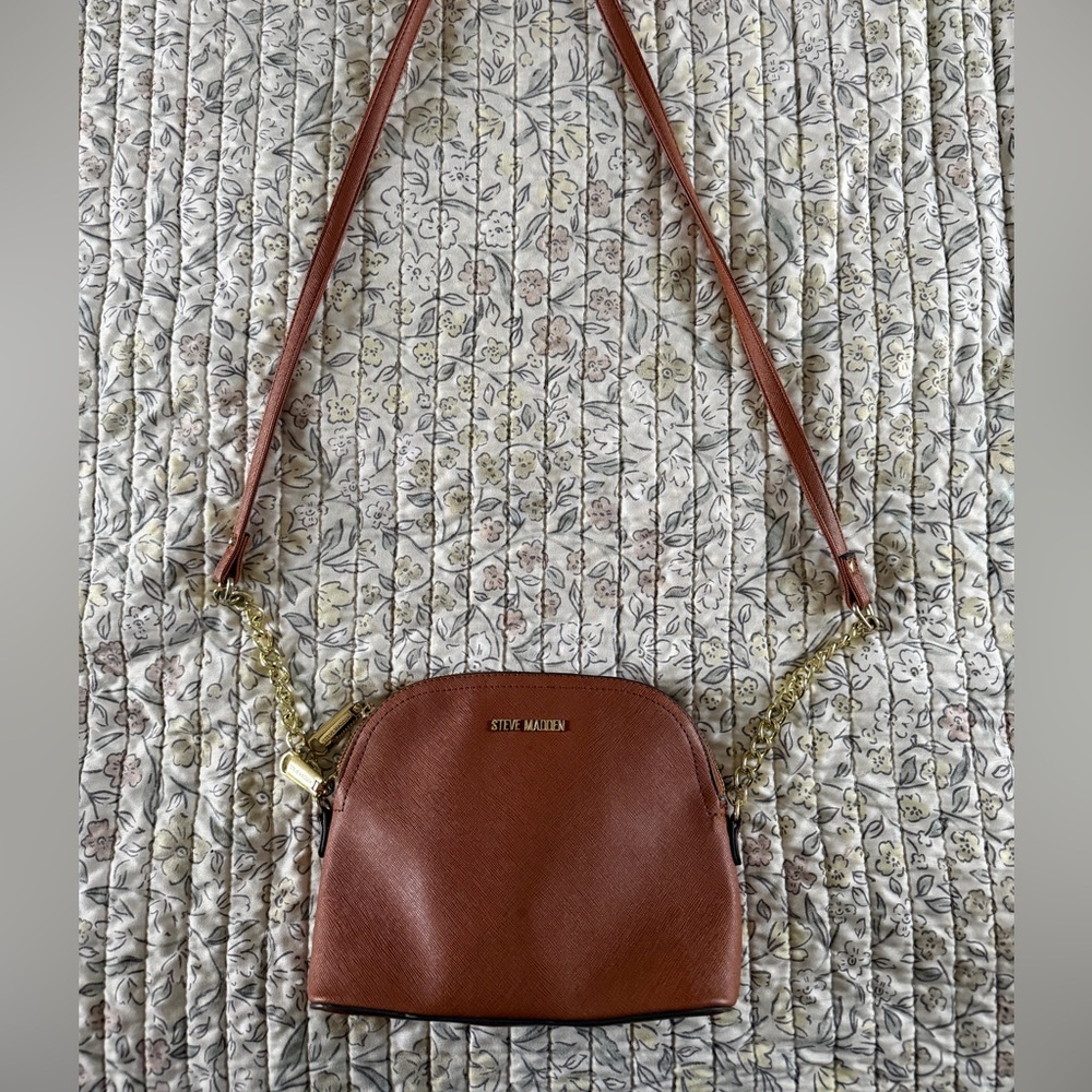 Steve Madden Tan Crossbody Bag with Gold Accents